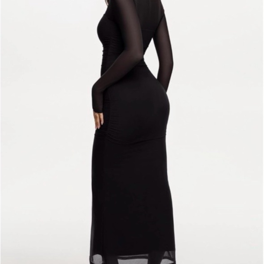 ReoRia Black Long-Sleeve Square-Neck Bodycon Gown - Picture 4 of 10